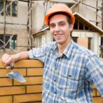 Estamos buscando albañiles para mantenimiento de condominios