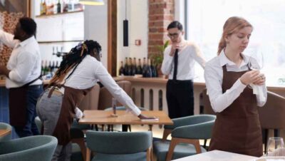 Se busca personal de limpieza para restaurante durante las mañanas.