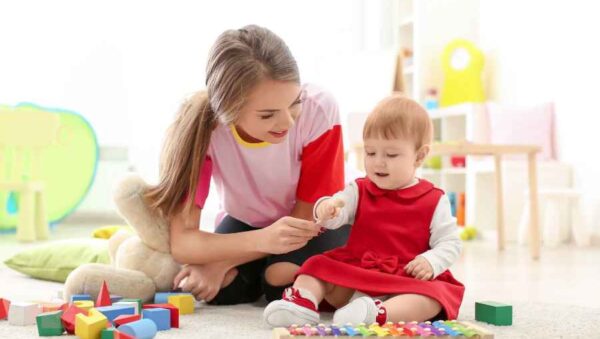 Soy mamá soltera y necesito niñera para cuidar a mi hijo pequeño